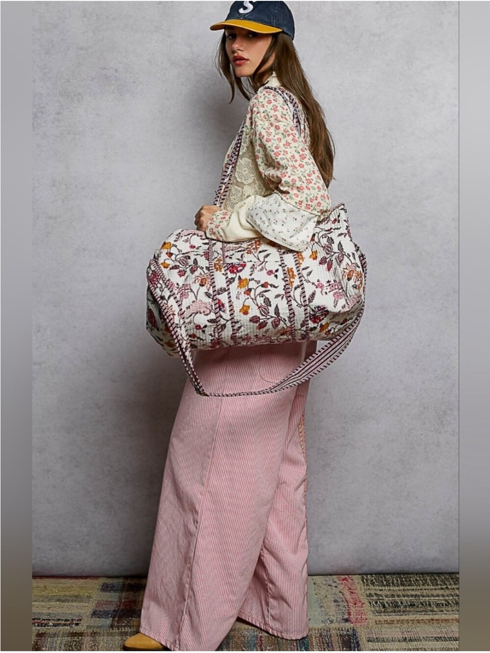 New: POL “Autumn Meadow” Boho Floral Quilted Large Weekender Bag: One Size - Picture 2 of 6